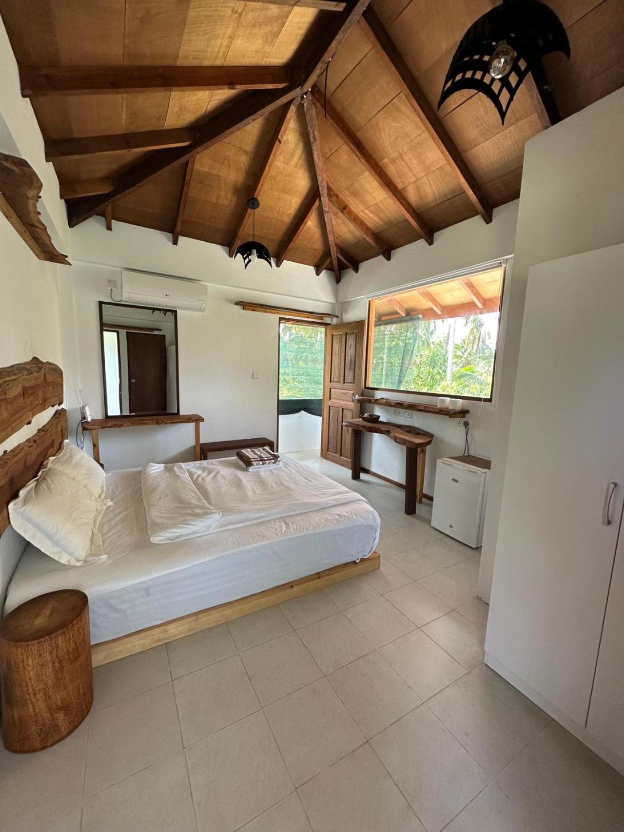 Aqua Oasis Hotel Thoddoo Eksteriør billede